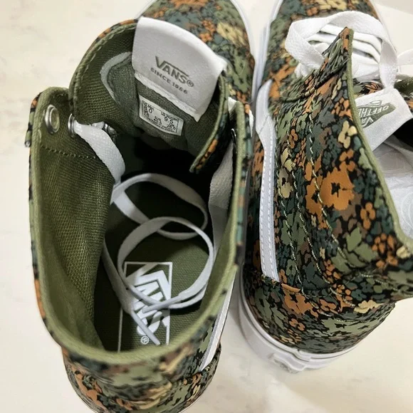Vans Camouflage High-Top Sneakers - Picture 10 of 15